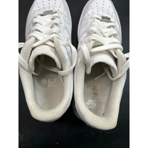 Nike Air Force 1 Low White Sneakers Mens Size 9 Leather Classic Athletic Shoes