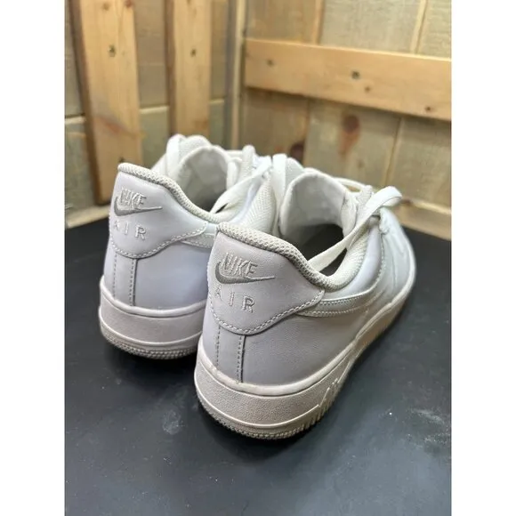 Nike Air Force 1 Low White Sneakers Mens Size 9 Leather Classic Athletic Shoes