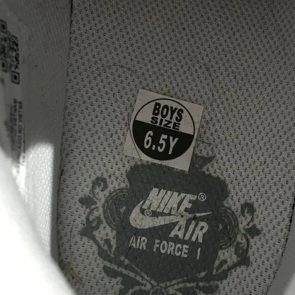 Nike Air Force 1 White Sneakers Size 6.5Y - Streetwear, Classic, Sporty