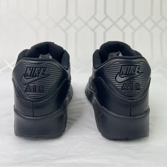Nike Air Max 90 Triple Black Sneakers Shoes Size 4.5Y Style 833412-001