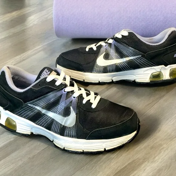 Nike Air Max Run Lite 3 Purple - Size 7Y