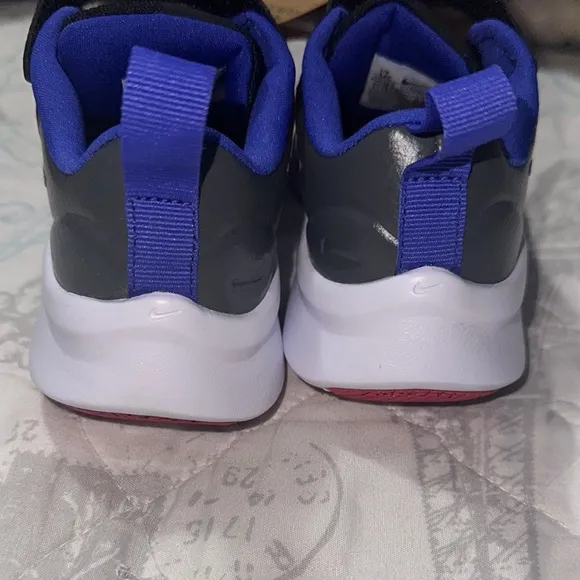 Nike Black and Blue Sneakers with Mesh Upper