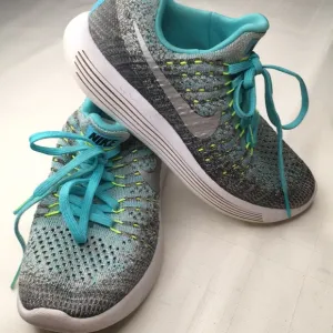 Nike Kids LunarEpic Low Flyknit 2 GS