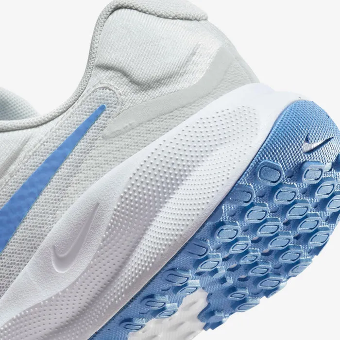 Nike Revolution 7 Trainer