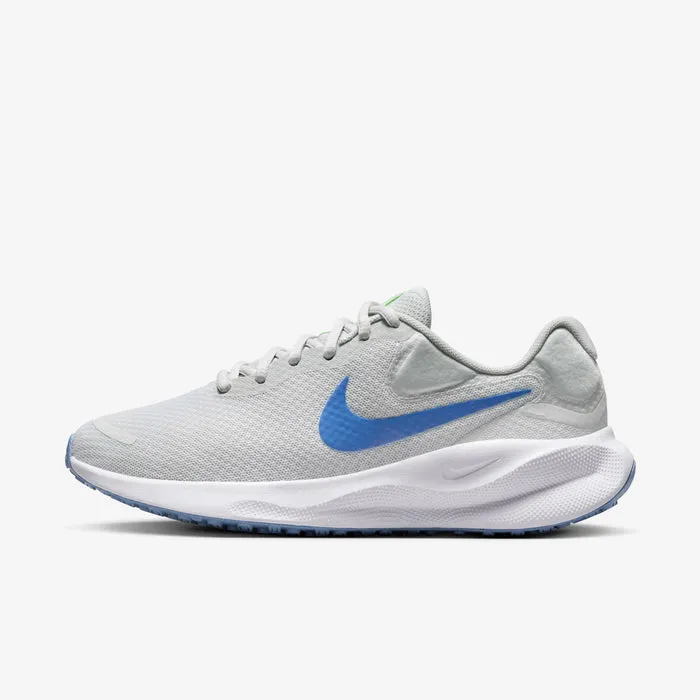 Nike Revolution 7 Trainer