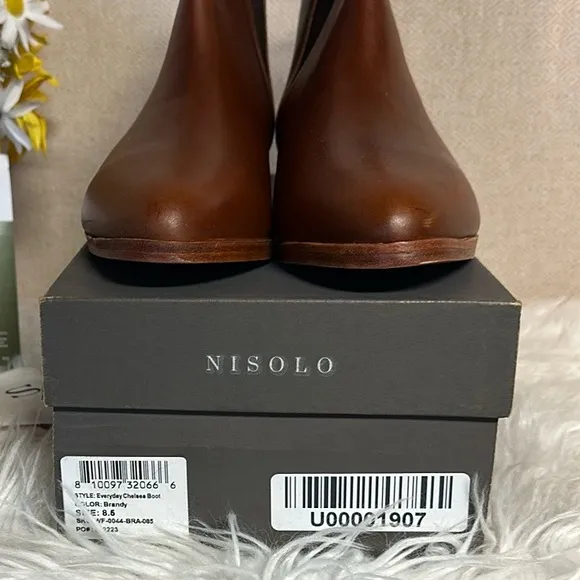 Nisolo Eva Everyday Chelsea Brown Leather Ankle Boots