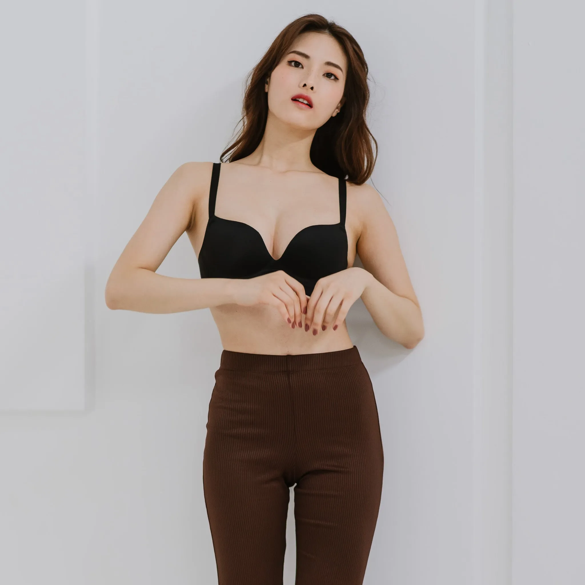 No Bulge! Seamless Wireless Bra in Velvet Black