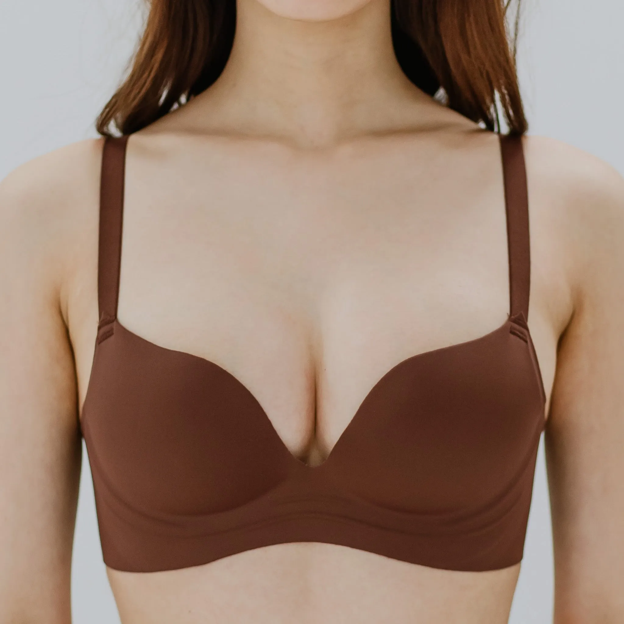 No Bulge! Seamless Wireless Bra in Velvet Cocoa