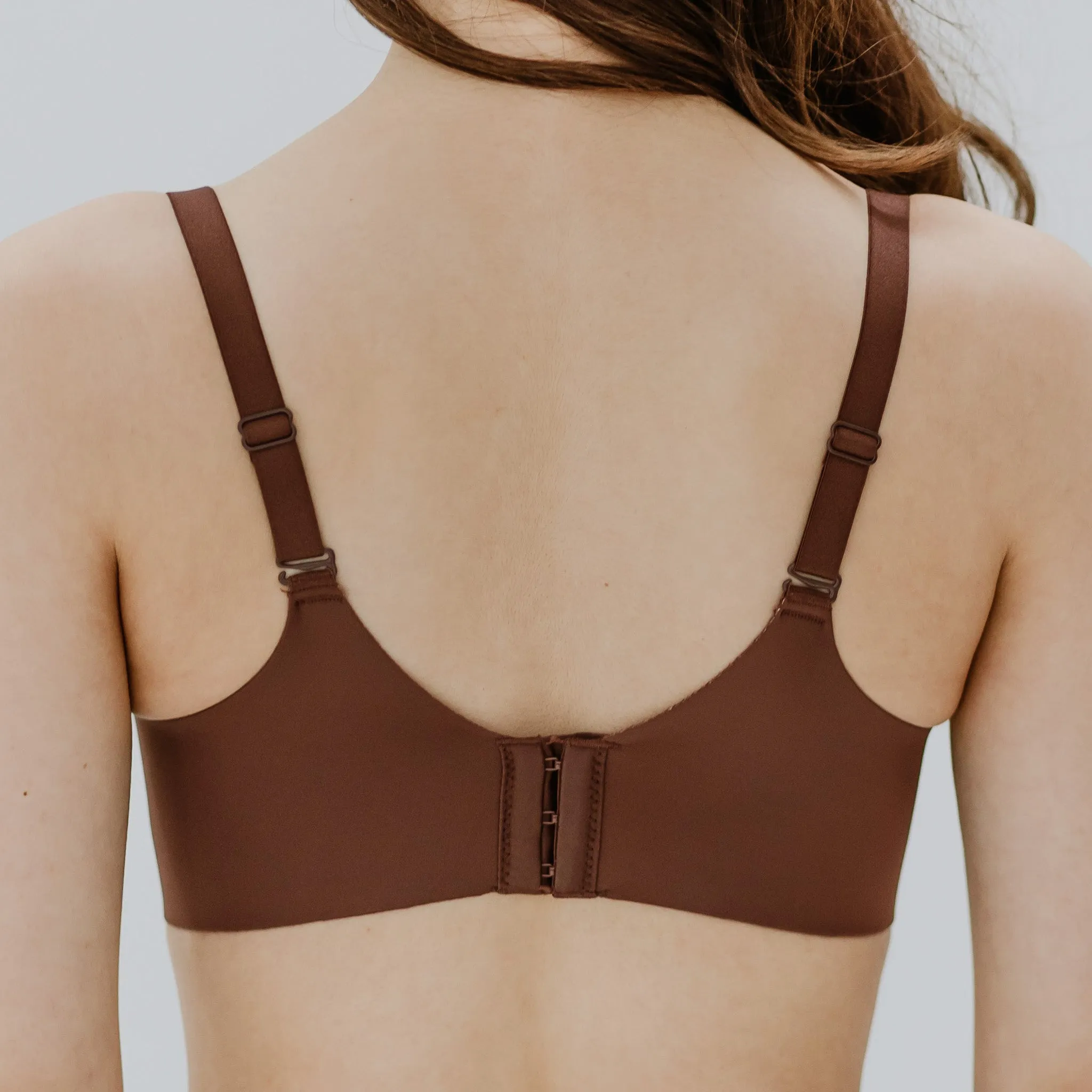 No Bulge! Seamless Wireless Bra in Velvet Cocoa
