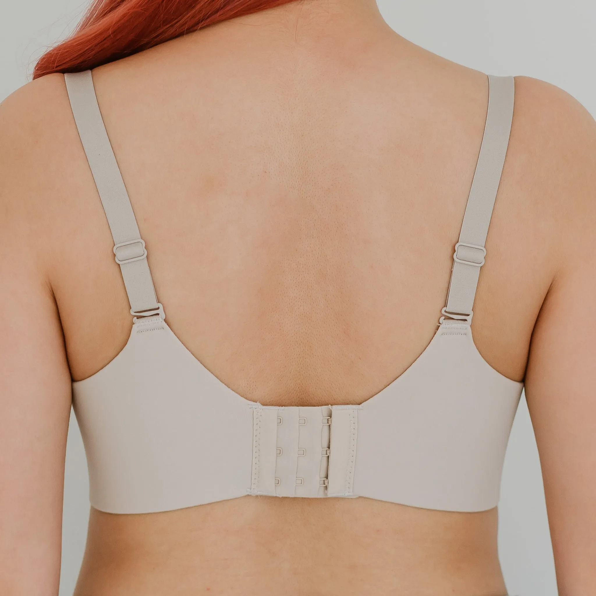 No Bulge! Seamless Wireless Bra in Velvet Creme