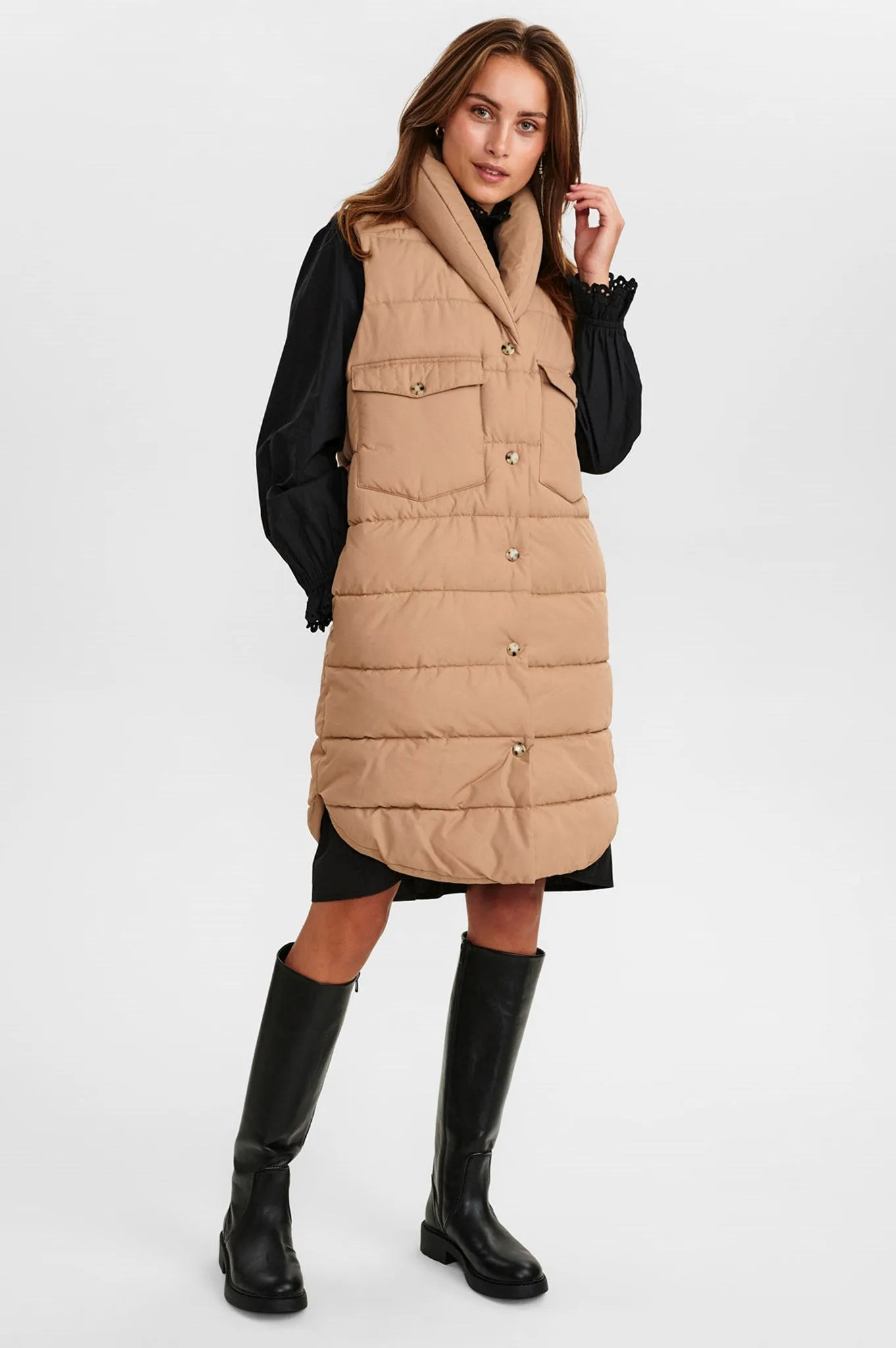 NUBETRI WAISTCOAT - Tannin