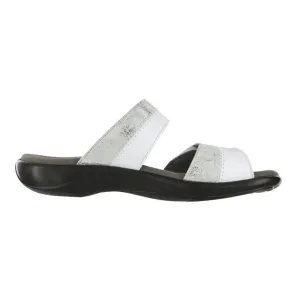 Nudu Slide (White/Silver)