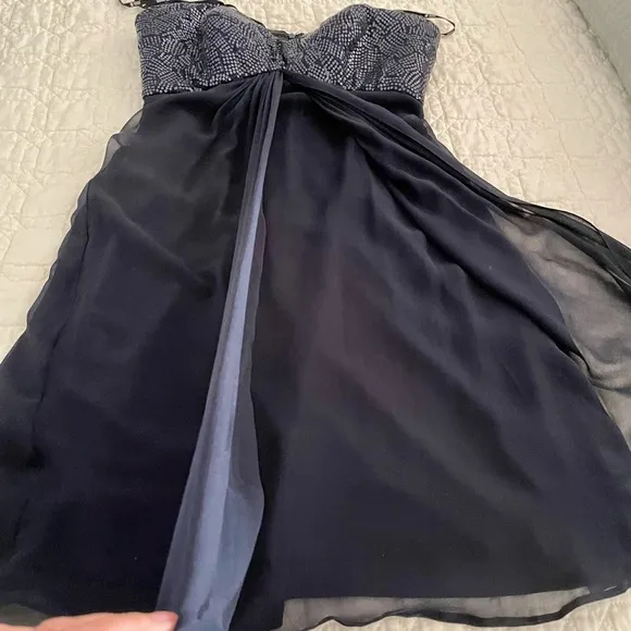 NWOT Tadashi Collection Navy Silk Cocktail Dress Size 8
