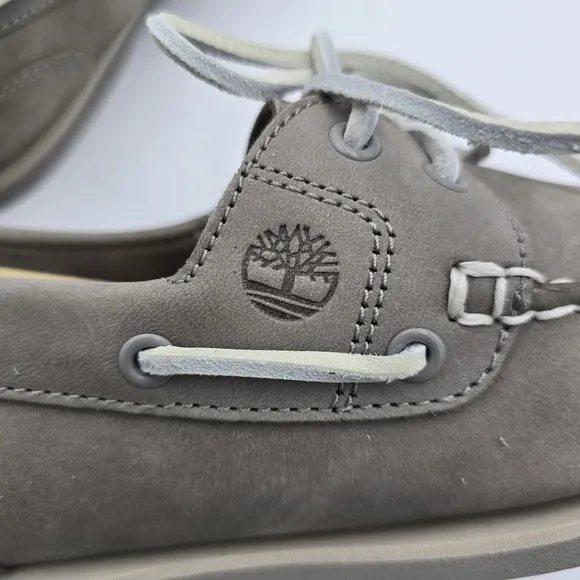 NWOT Timberland Women's Classic Leather Boat Shoes/Loafers, Grey, Size 8