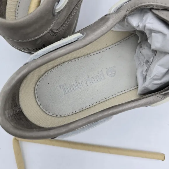 NWOT Timberland Women's Classic Leather Boat Shoes/Loafers, Grey, Size 8