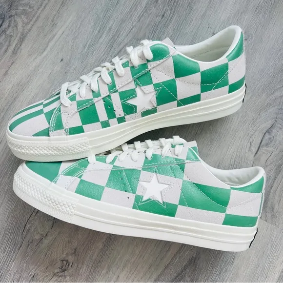 NWT Converse One Star OX Men’s Shoes