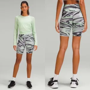NWT Lululemon Base Pace High-Rise Short 8&quot; Paint Glide Warp Multi Size 8 W7CF8S