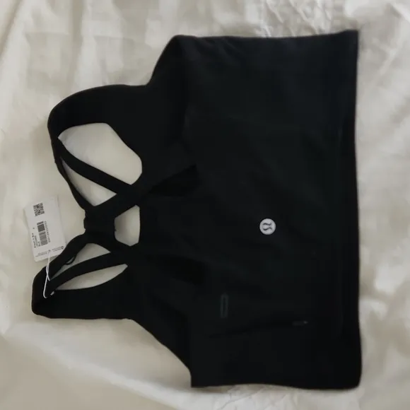 NWT Lululemon Stash It Bra, Black, Size 6