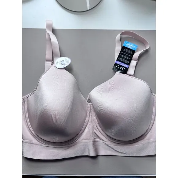 NWT - Set of 2 Bras - Bali DF3456 One Smooth U Bounce Control Underwire, 40DD
