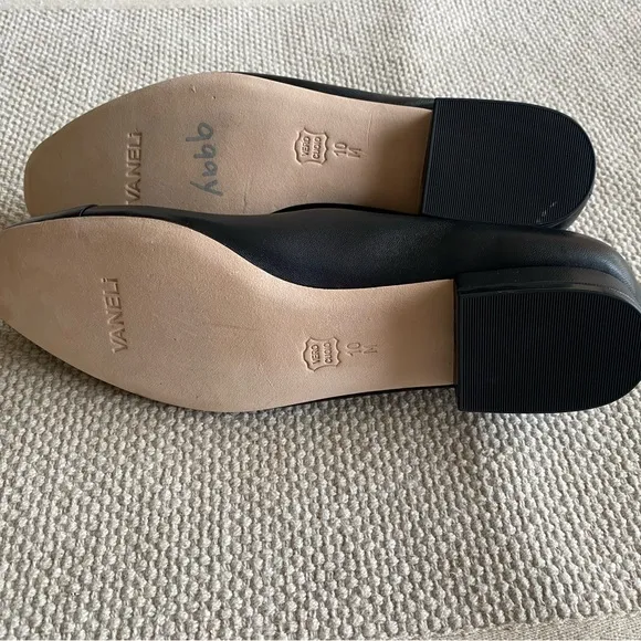 NWT Vaneli Black Nappa Leather Flats Cushioned Insole Size 10M