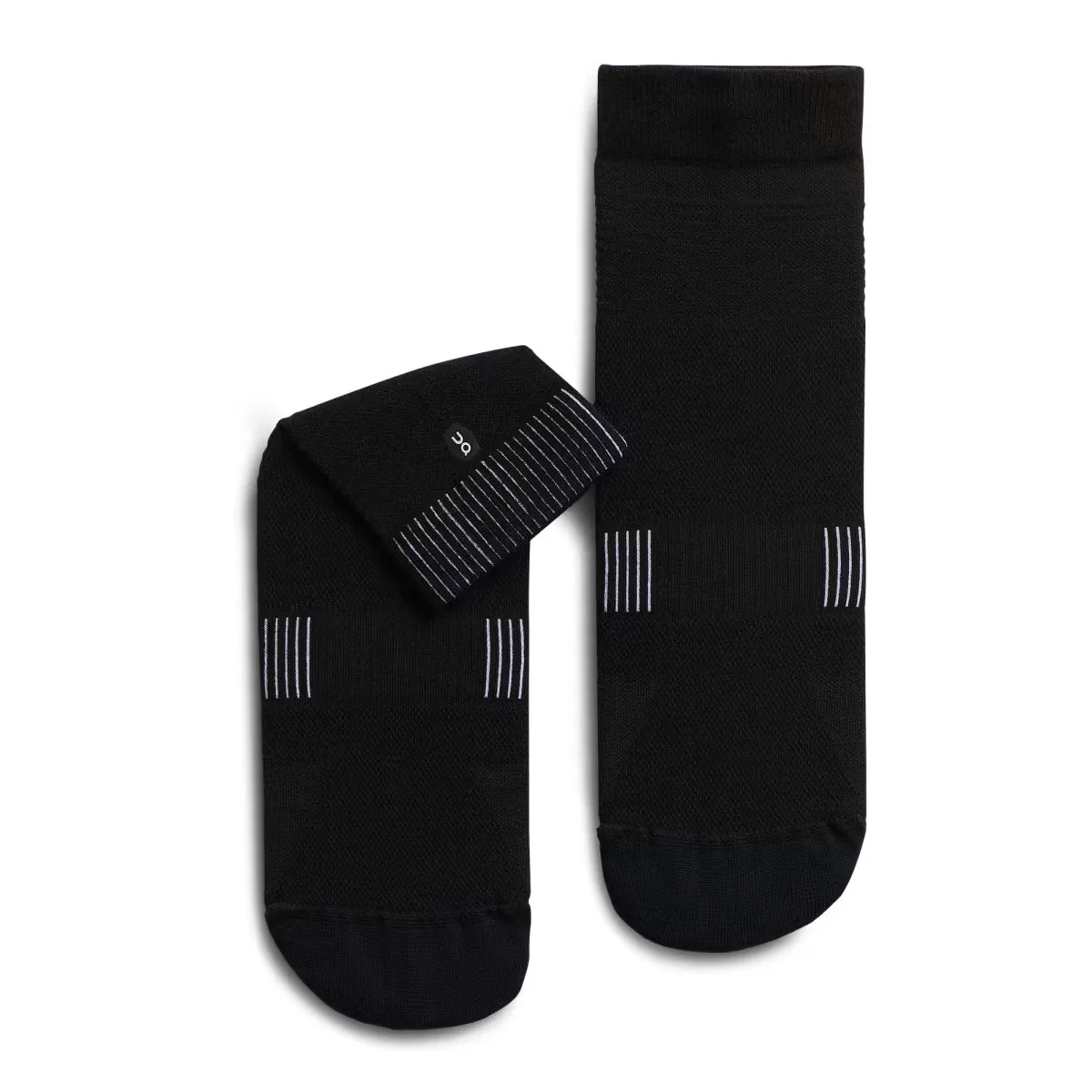 ON Performance Ultralight Mid Sock Black White