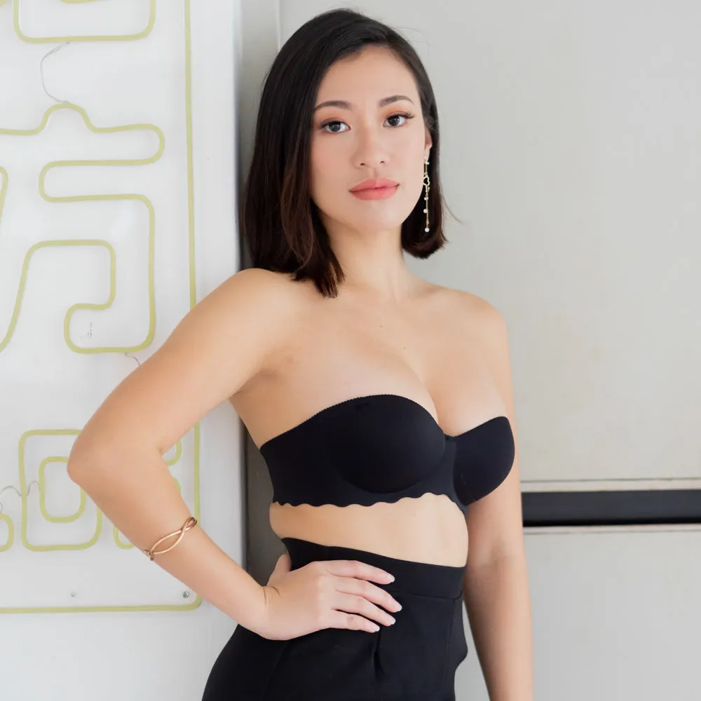 Ooom-pha-licous Scallop 2-Way Wireless Super Push Up Bra in Black (Size XL Only)
