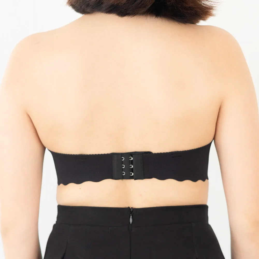 Ooom-pha-licous Scallop 2-Way Wireless Super Push Up Bra in Black (Size XL Only)
