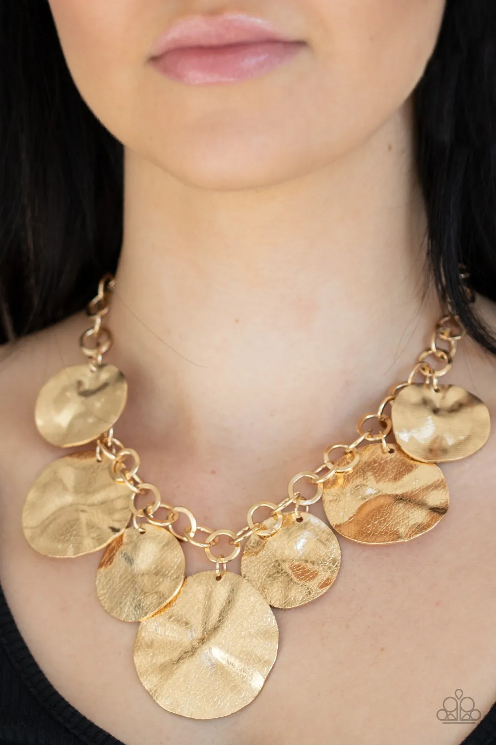 Paparazzi - Barely Scratched The Surface - Gold Necklace