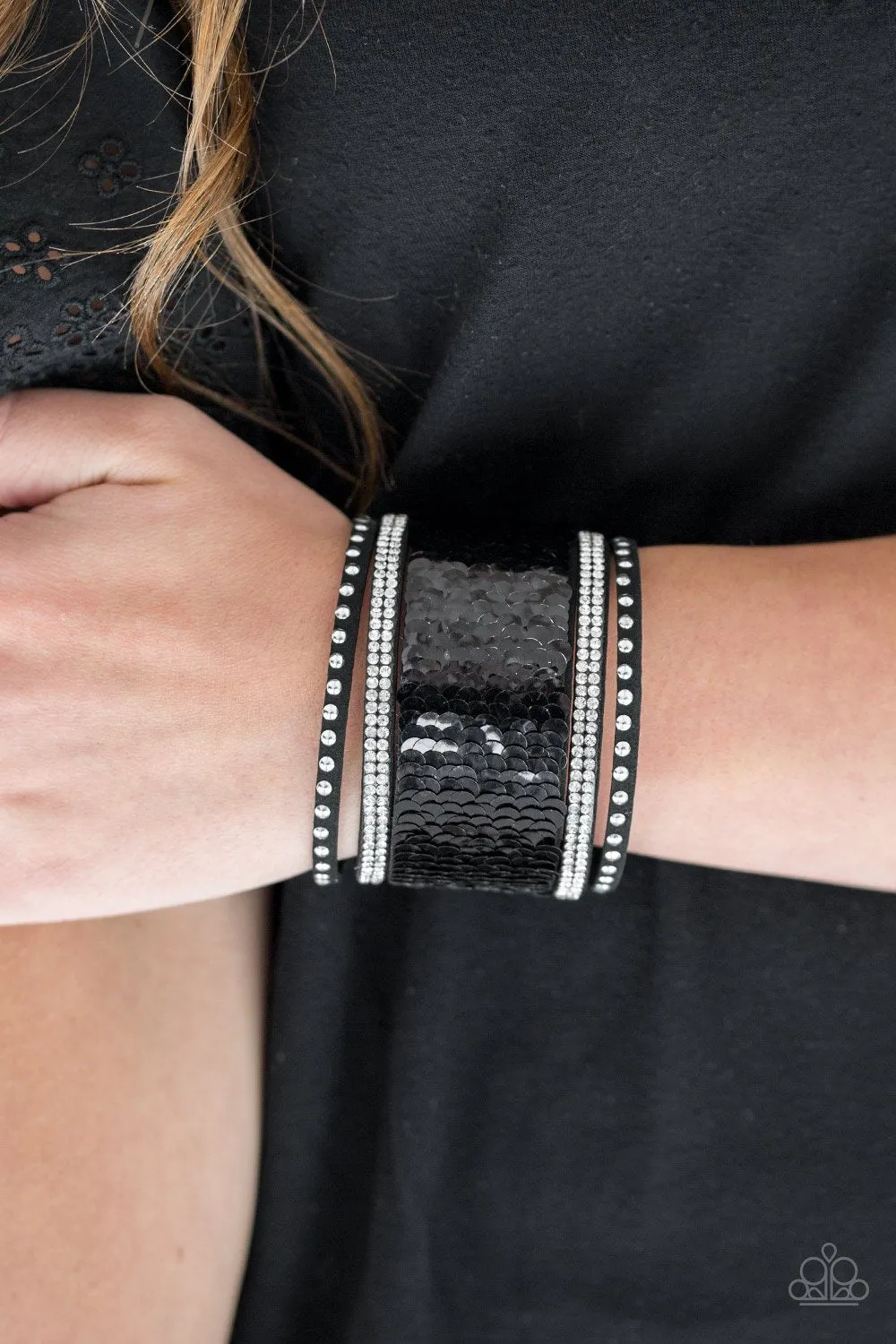 Paparazzi MERMAIDS Have More Fun - Blue Bracelet