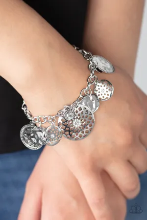 Paparazzi Trinket Tranquility - White Bracelet