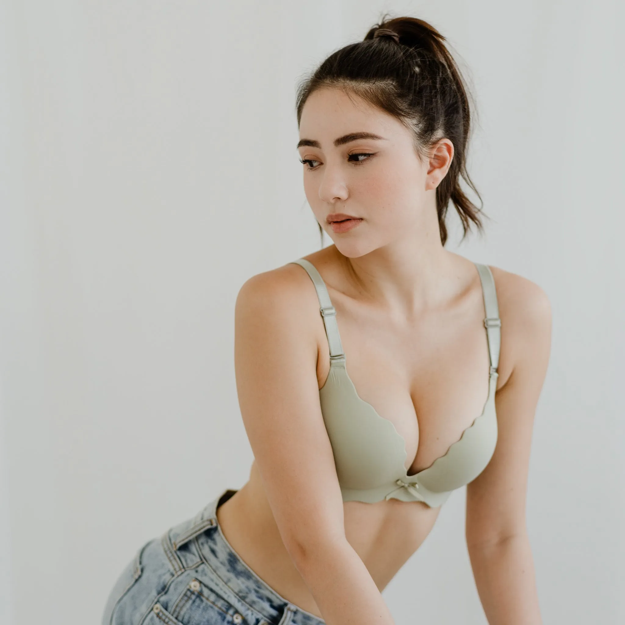Perk Me Up! Seamless Super Push Up Wireless Bra in Matte Sage