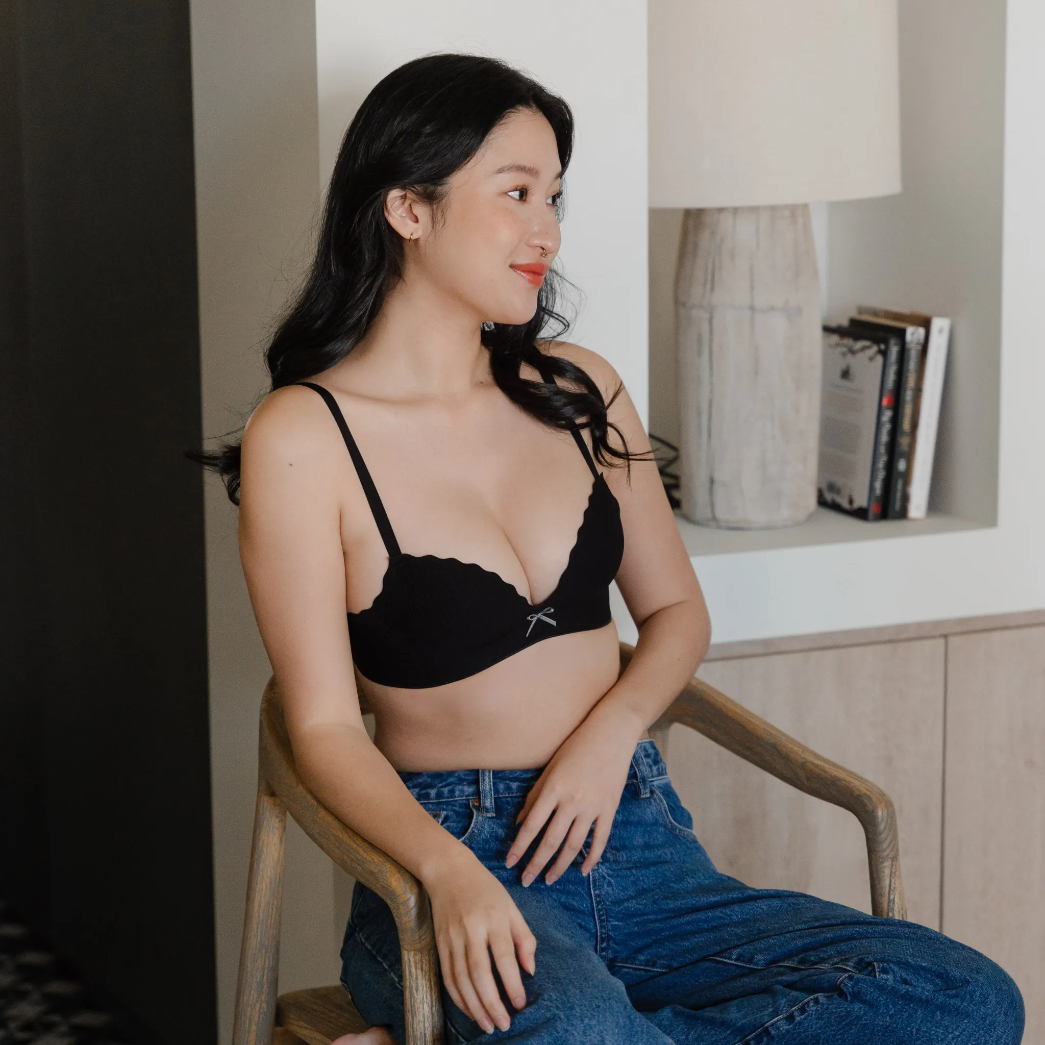 Perky Chevron! Seamless Push Up Wireless Bra in Black