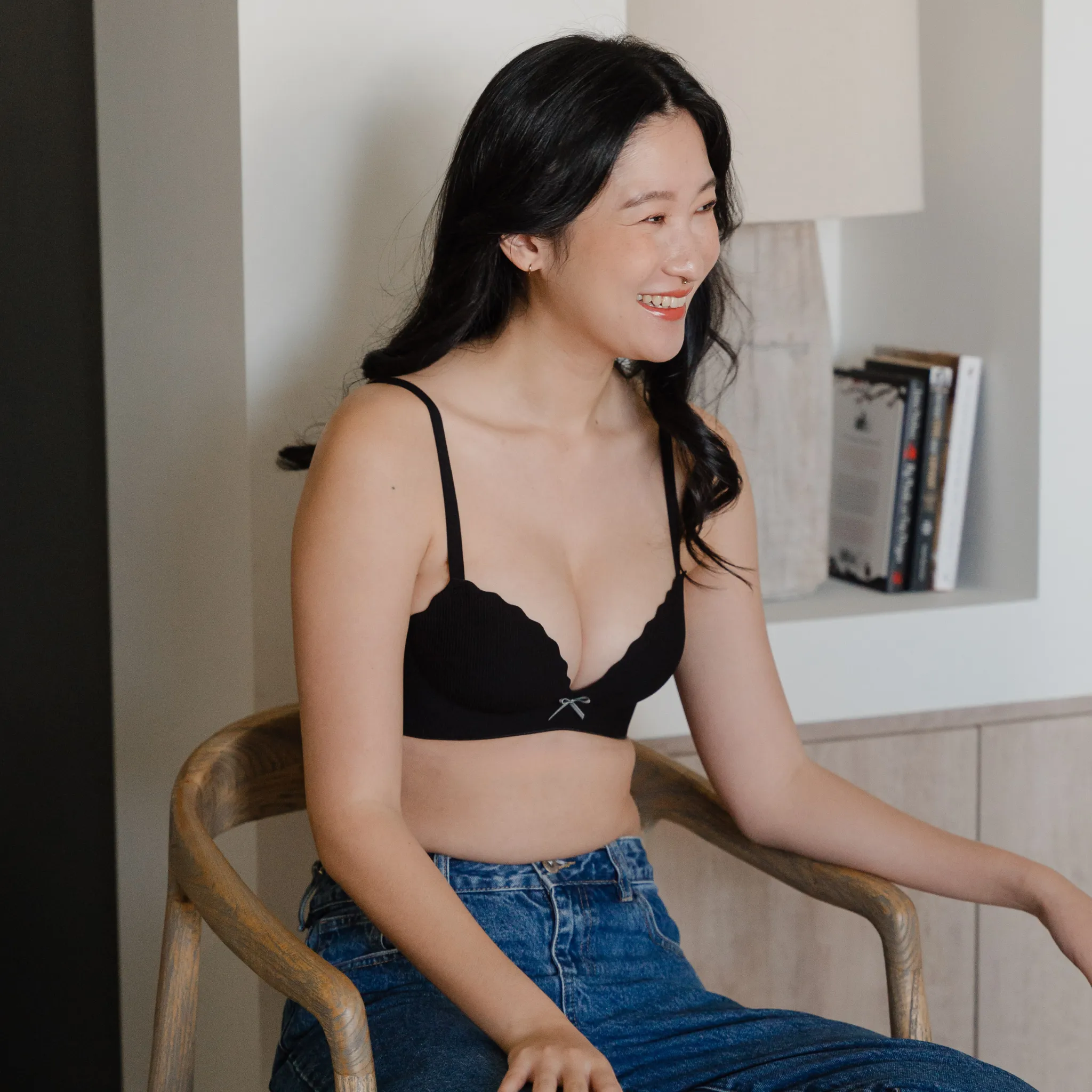 Perky Chevron! Seamless Push Up Wireless Bra in Black