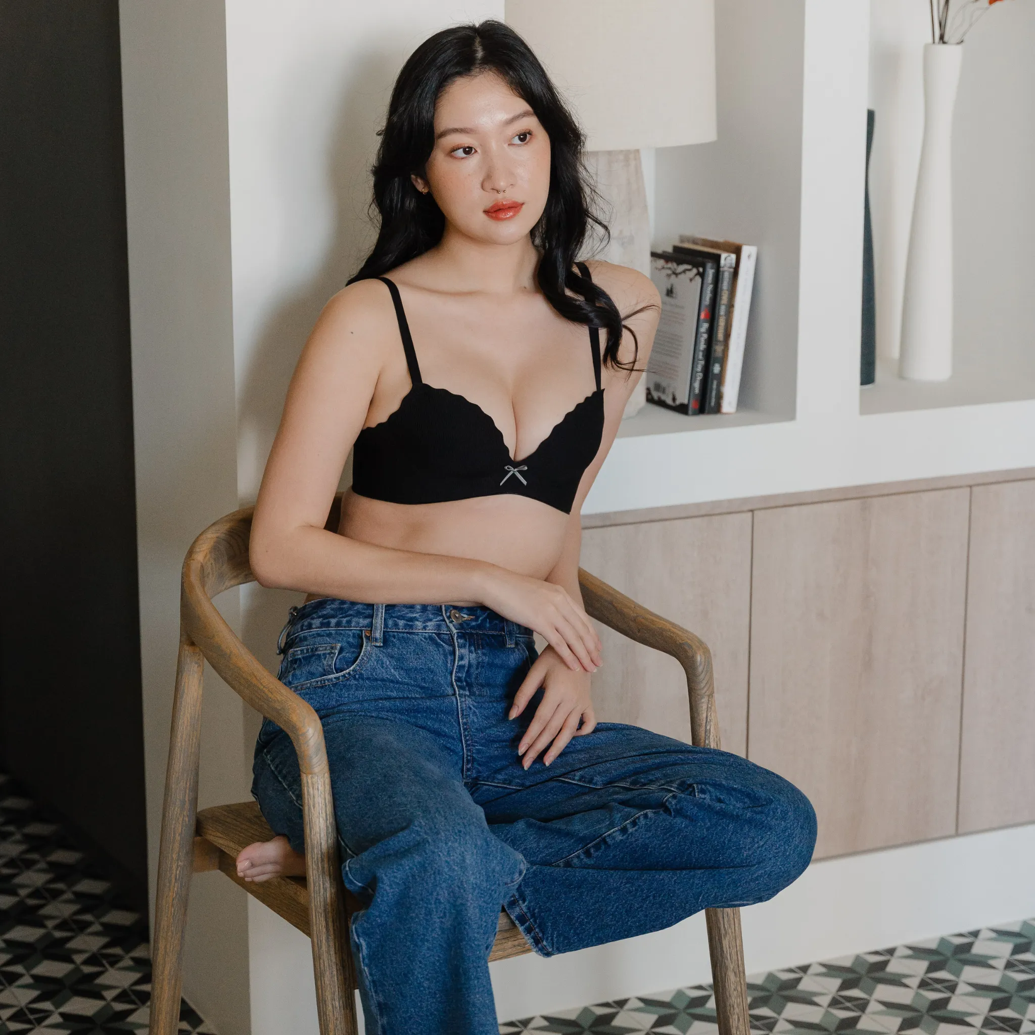 Perky Chevron! Seamless Push Up Wireless Bra in Black