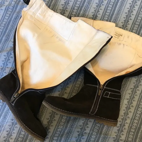 Primigi size 29/11.5 girl’s boots, worn once