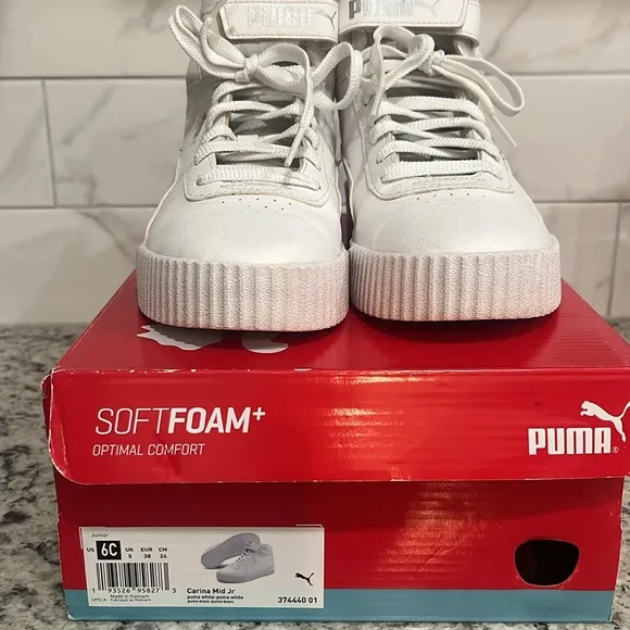 Puma Carina Mid Jr Girls sneaker size 6C White Softfoam Optimal Comfort