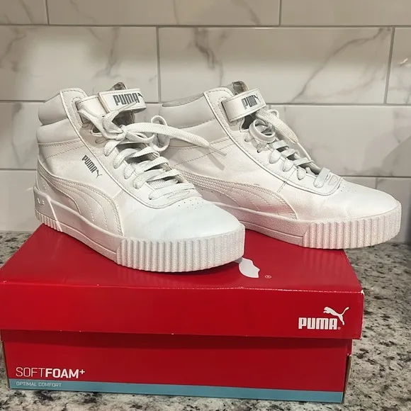 Puma Carina Mid Jr Girls sneaker size 6C White Softfoam Optimal Comfort