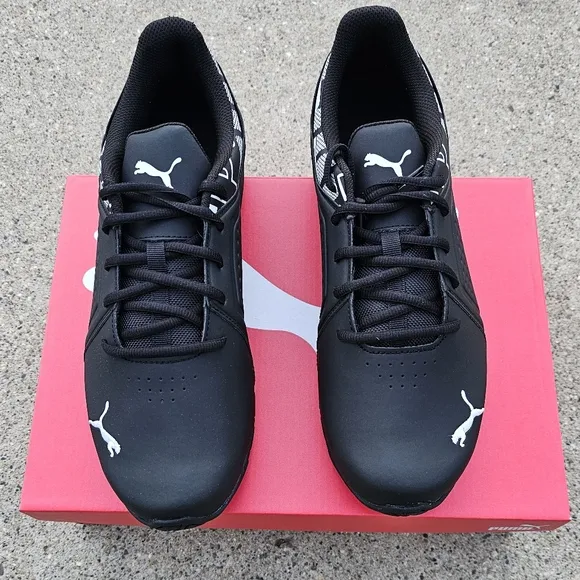 Puma comfort sneaker Men's Size 11