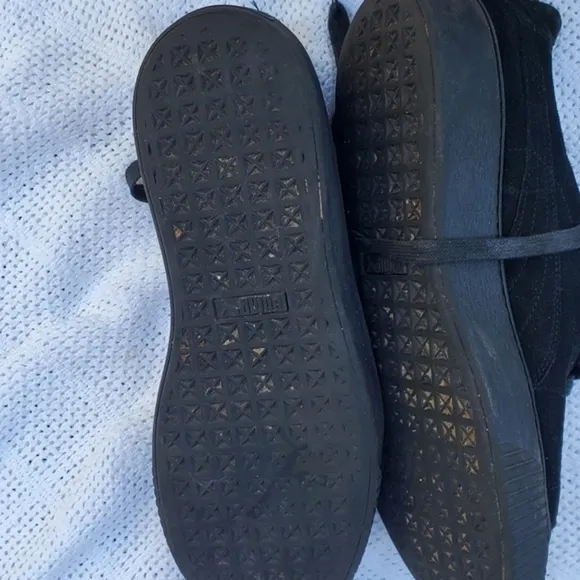 Puma Metallic Sneakers 10.5‎