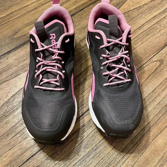Reebok Floatride Energy 3 Women’s Size 8M Athletic Work Shoes Sneakers RB392