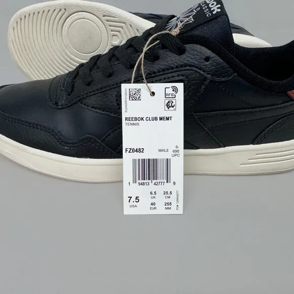 Reebok Men’s Black Leather Club Memt Tennis Shoes -  Size 7.5