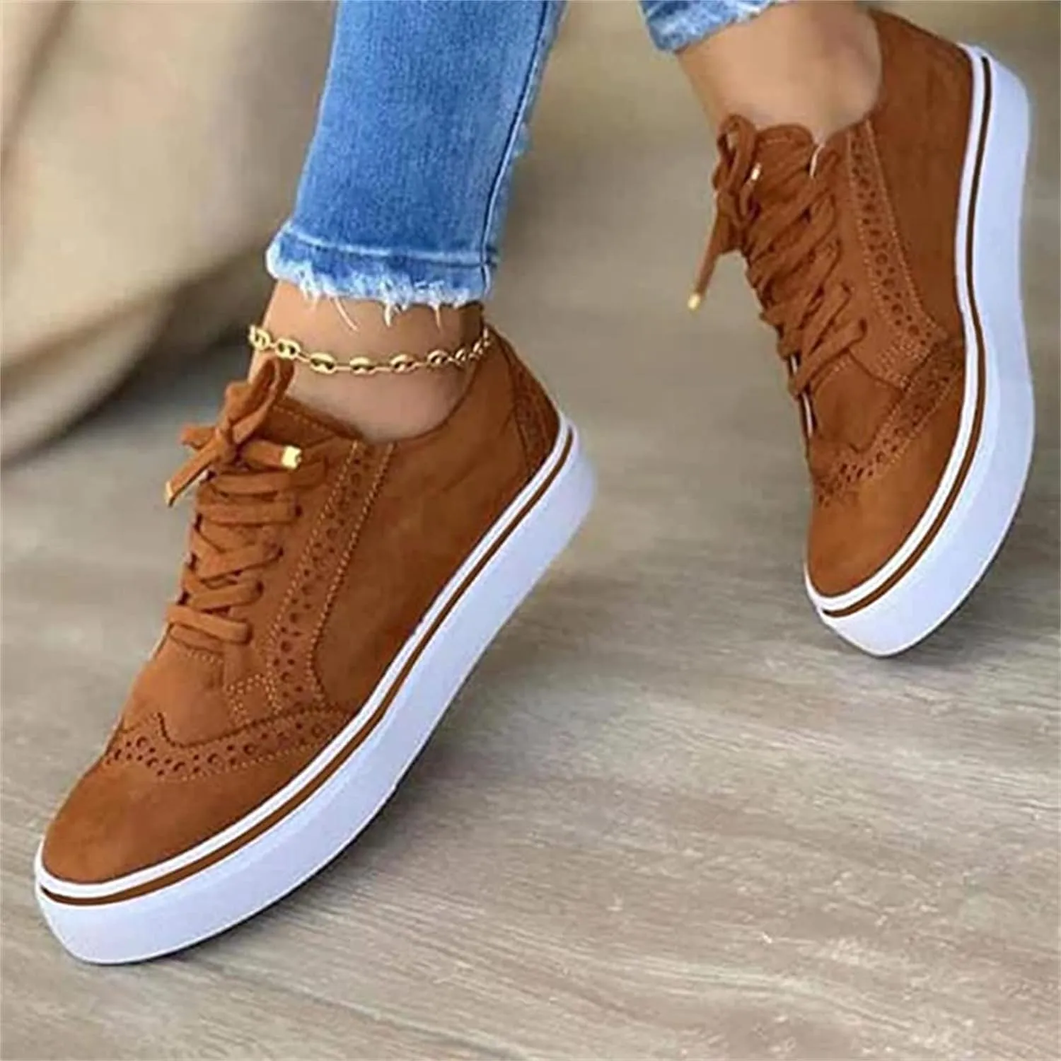 Regina® | Sneaker