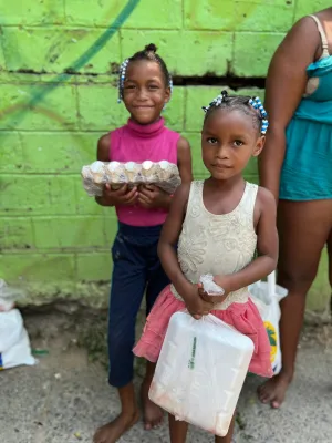 Roatan Food & Support