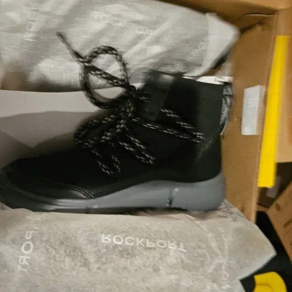 Rockport Women's R-Evolution Washable Quilted Bungee Bootie Black Noir Size 5.5