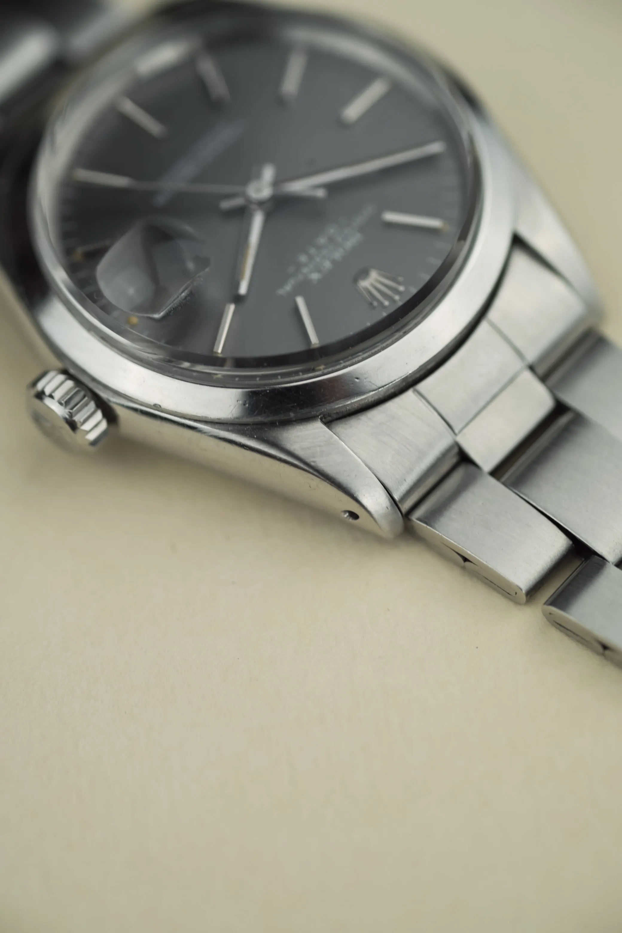 Rolex 1500 Grey Dial W/Box - 1970