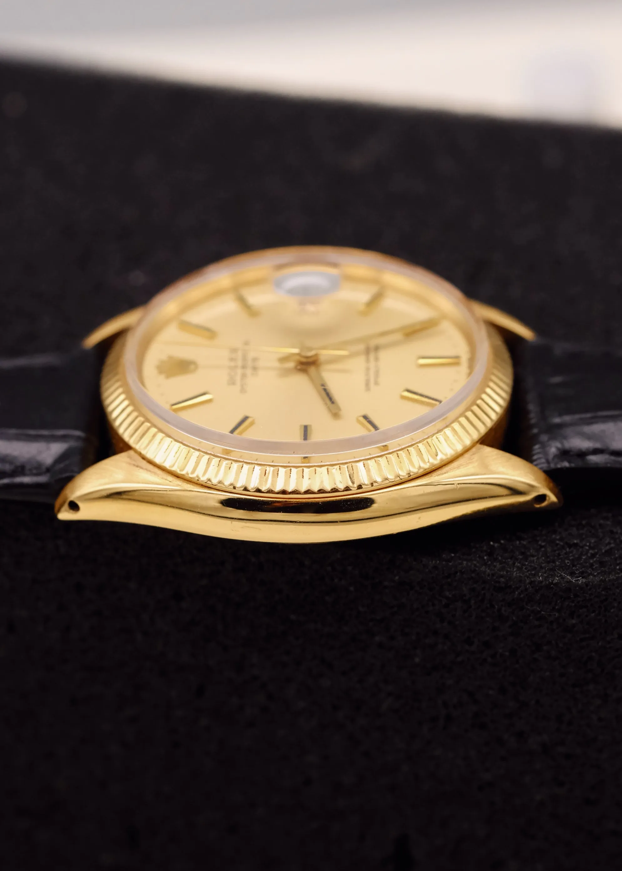 Rolex Date 1503 Champagne Dial 18K - 1970's