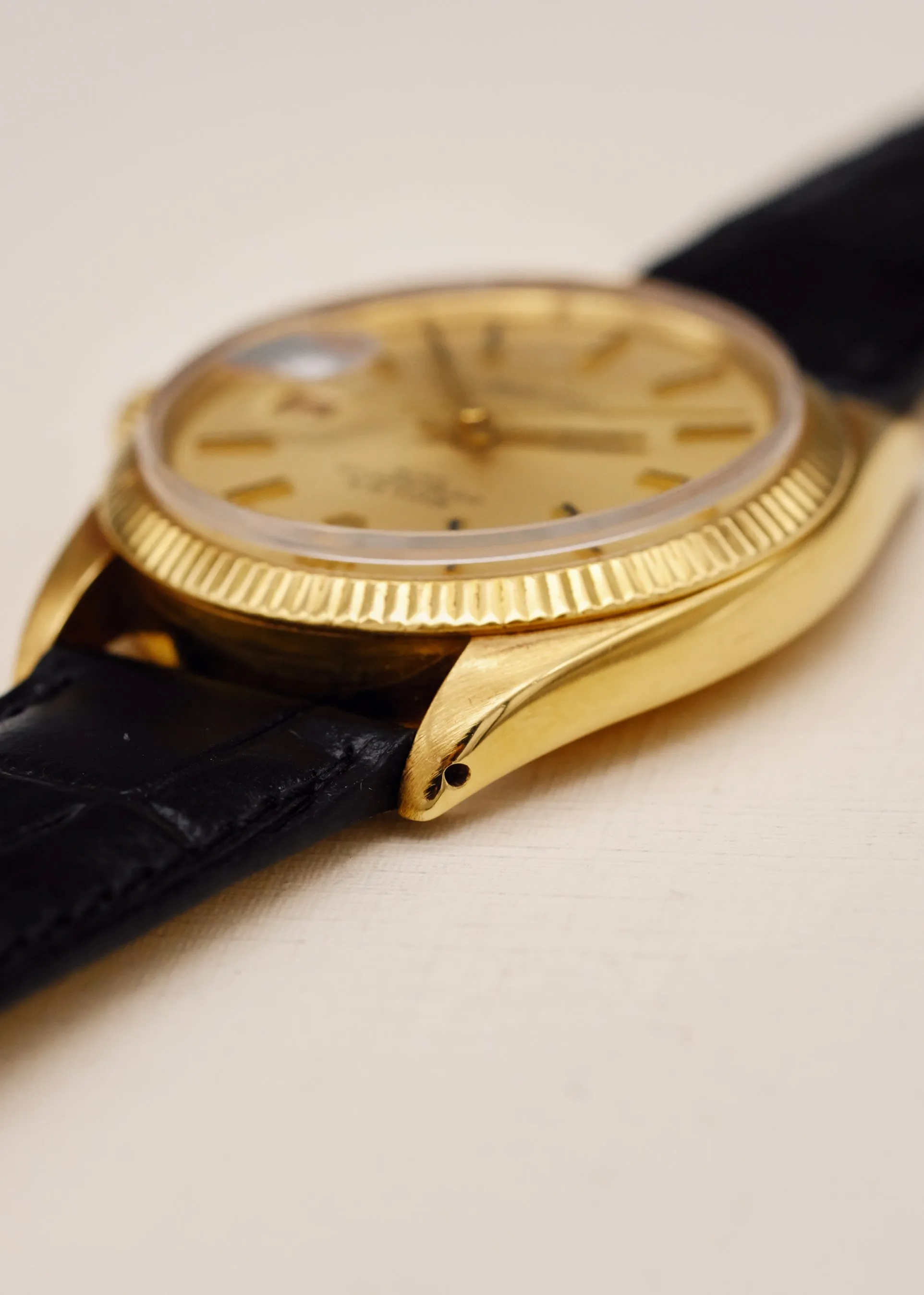 Rolex Date 1503 Champagne Dial 18K - 1970's