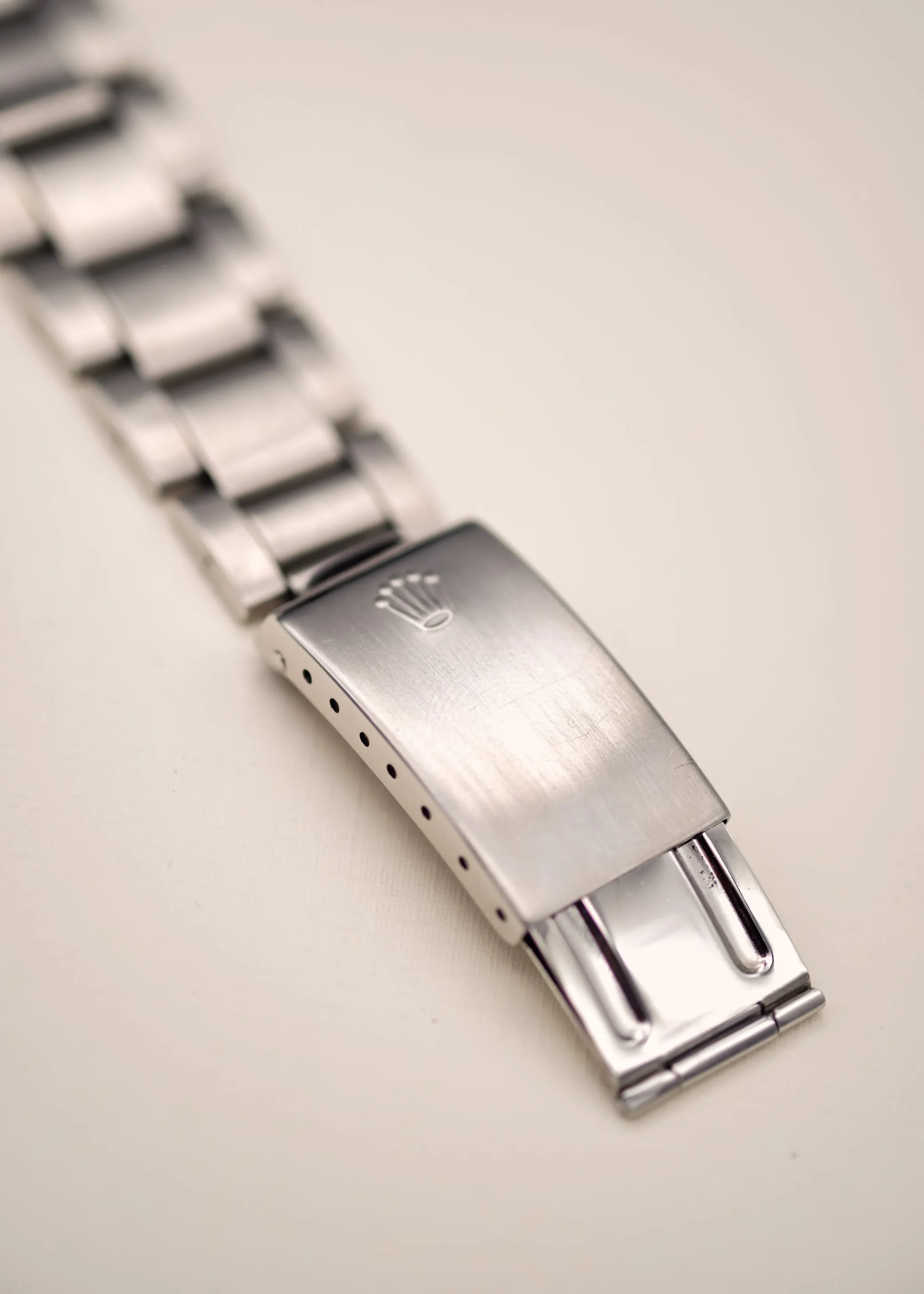Rolex Datejust 1601 Black Matte Dial on Oyster Bracelet - 1973