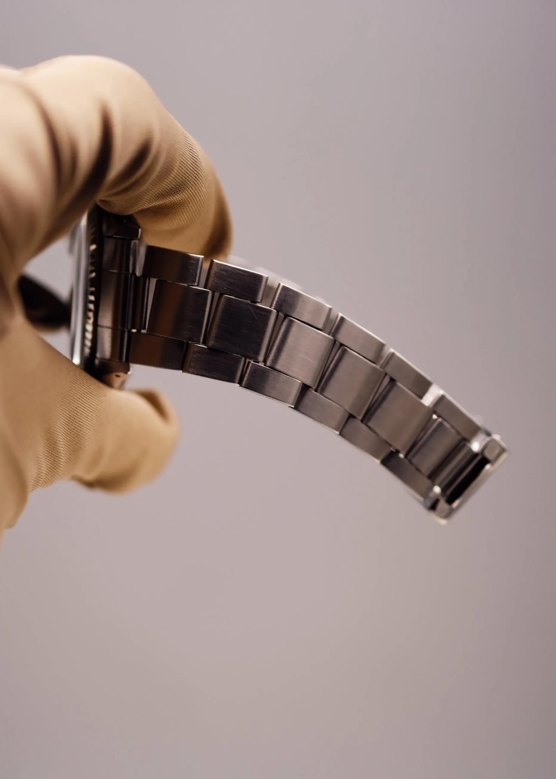 Rolex Datejust 1601 Black Matte Dial on Oyster Bracelet - 1973
