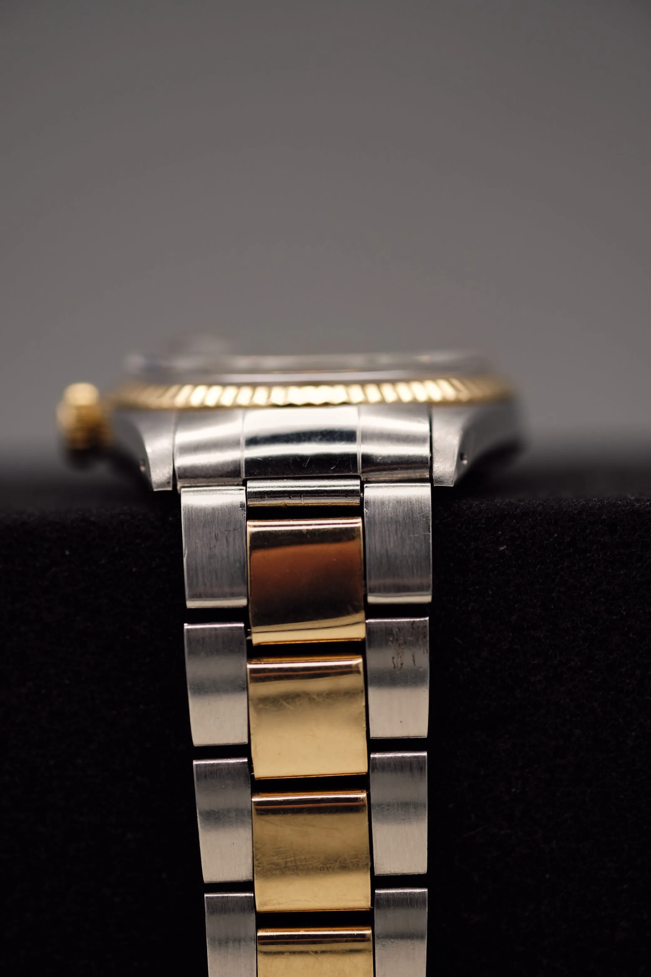 Rolex Datejust 1601 Blue Sigma Dial w/Papers - 1973